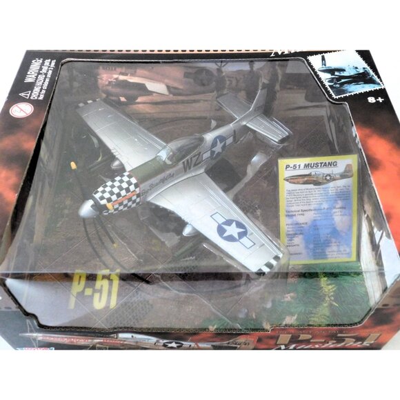 P-51 Mustang Diecast Model 1:48 Motor Max 76336 WWII Airplane Display - Picture 2 of 9